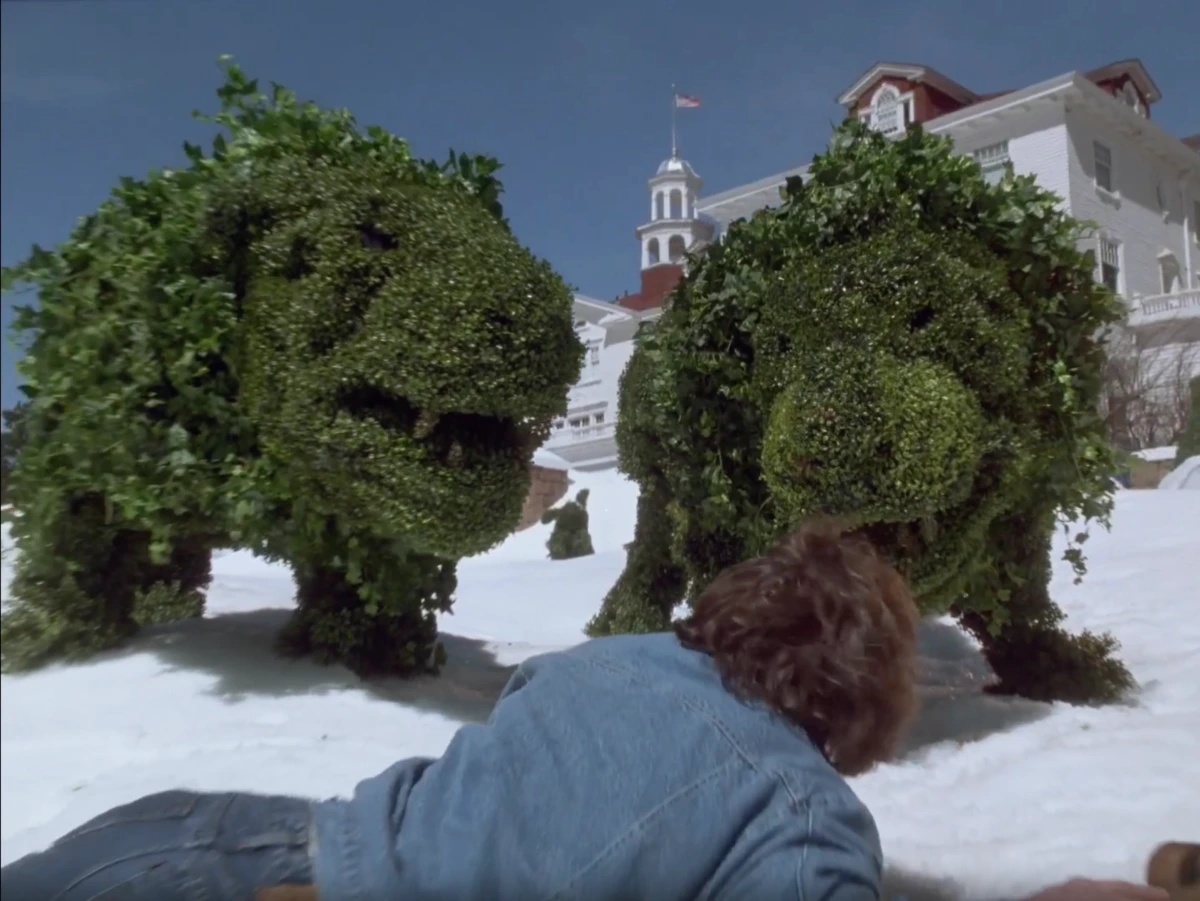 <p>Начинают окружать!</p>